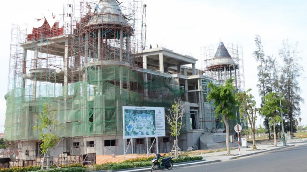 Bình Thuận tạm dừng giao dịch, chuyển nhượng nhà đất tại 3 dự án
